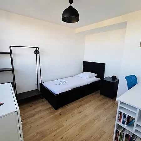 דירה Air-conditioned - 3 Bedrooms