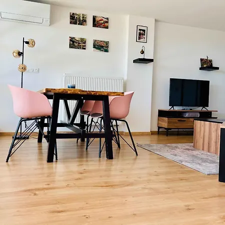 Air-conditioned - 3 Bedrooms שטרסבורג